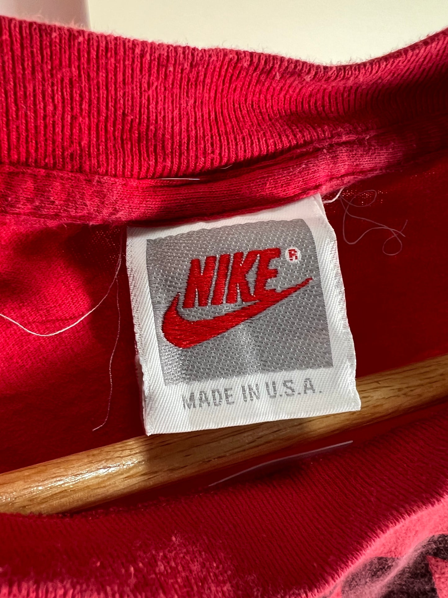 Nike P.L.A.Y. T-shirt (L/XL)